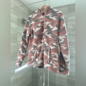 Cozy Pink and Gray Camouflage Sherpa Jacket XL